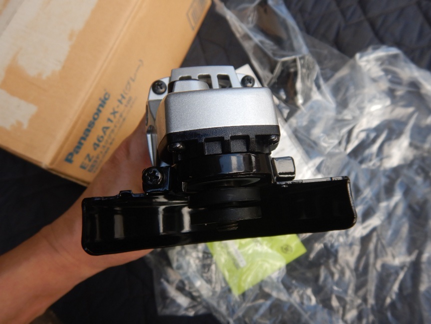 即決税0円未使用長期保管品Panasonic充電ディスクグラインダー100mm EZ46A1X-H 14.4V/18V対応本体のみ 2014年製の画像9