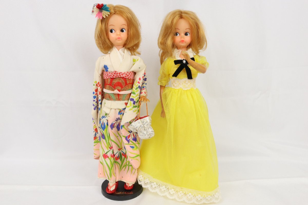 中嶋制作所 スカーレットちゃん 2體 セット 著せ替え人形 タミーちゃん 服10點(diǎn) 小物 レコード ケース付き 日本制 亀マーク 【彩irodori】