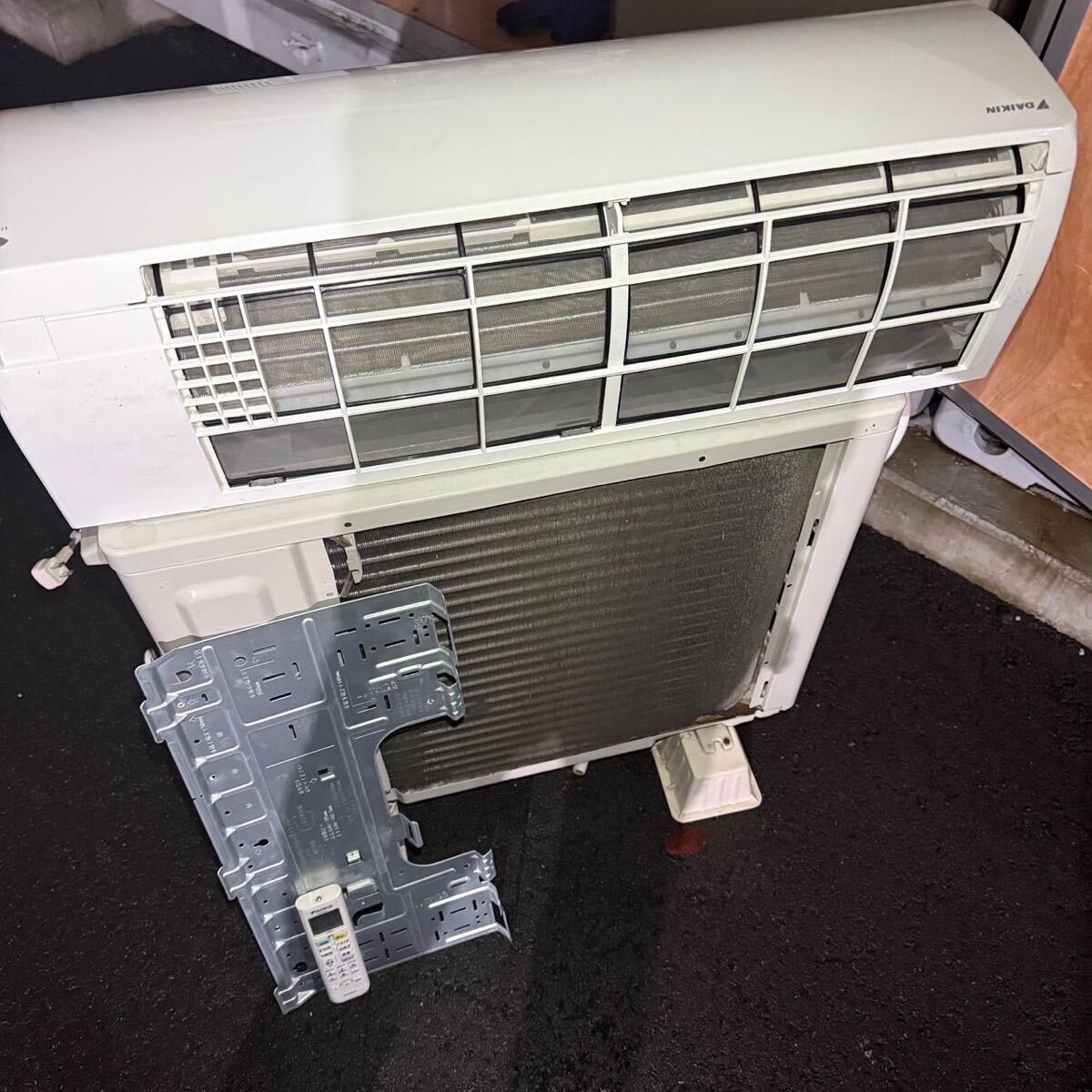 ☆ダイキン F28ZTES-W☆2022年制 DAIKIN ルームエアコン ダイキン工業(yè) リモコン