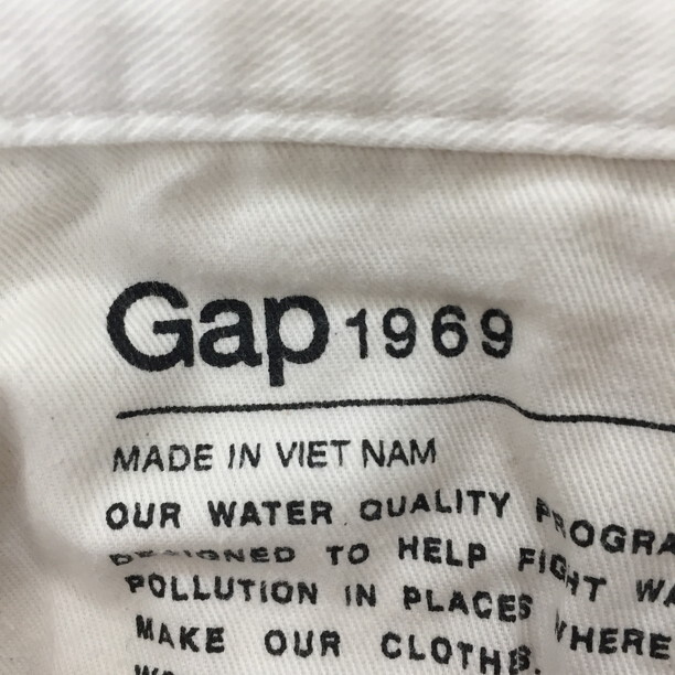 2411F-089 メンズ GAP ギャップ ホワイト デニムパンツジーンズ 29×30 【送料一律！800円】