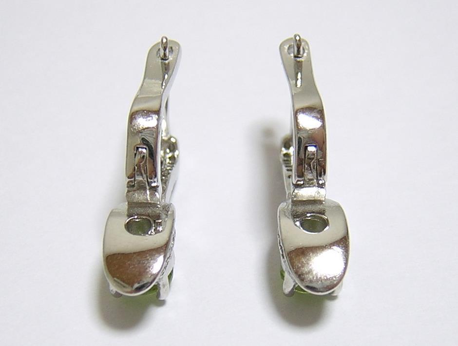 『天然ペリドット』 ピアス