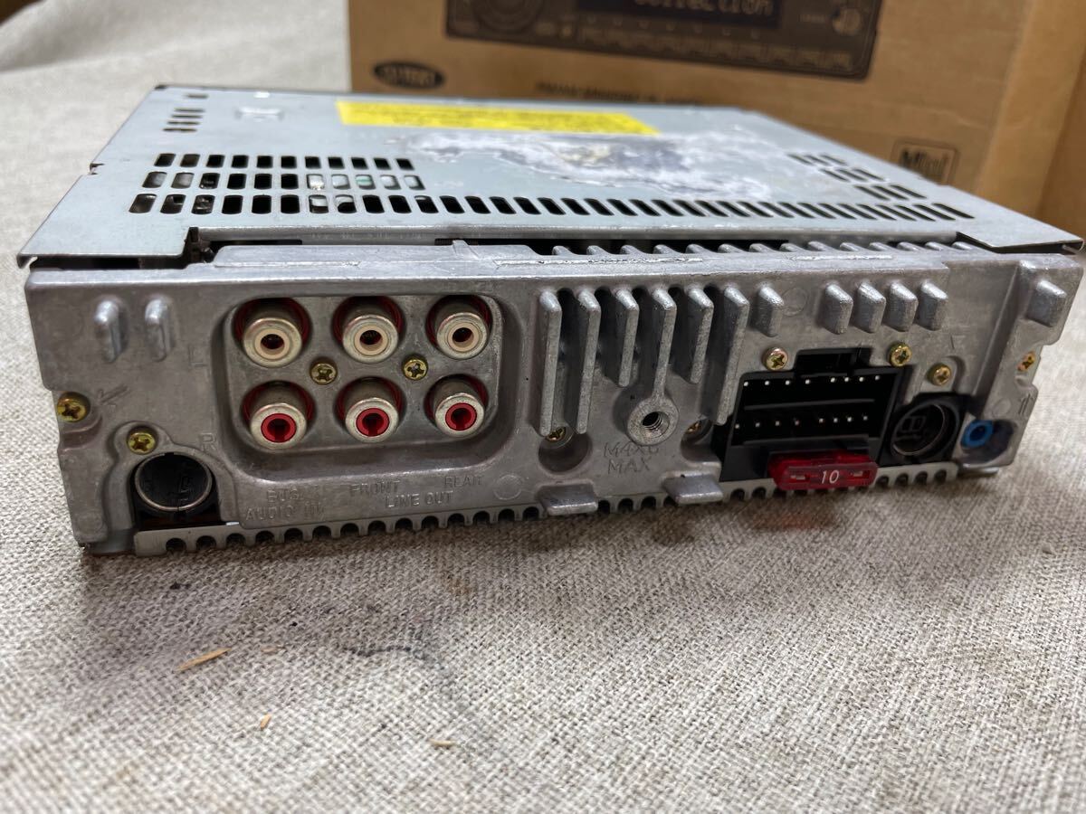 ●(あ8) SONY FM/AM ミニディスクプレーヤー MDX-C5200 カーステレオ FM/AM　MDデッキ 通電未確認(rèn) ジャンク [60]