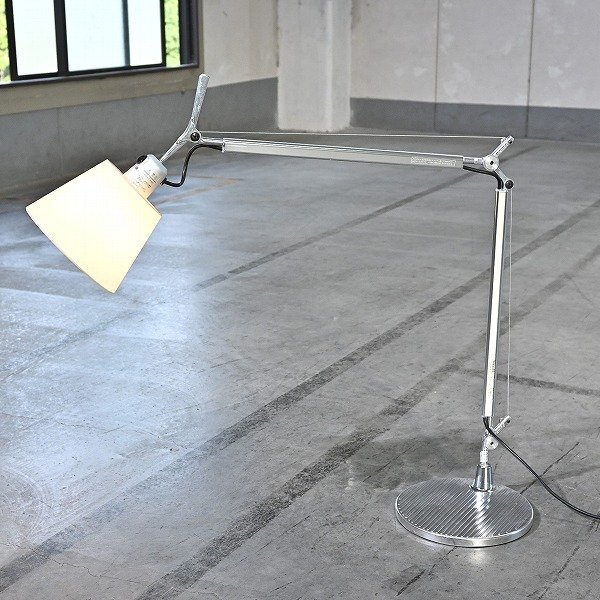 Artemide 15万「TOLOMEO Basculante」テーブルランプ ミケーレ・デ・ルッキ アルテミデ 书斎 リビング 寝室 アーム トロメオ ライト