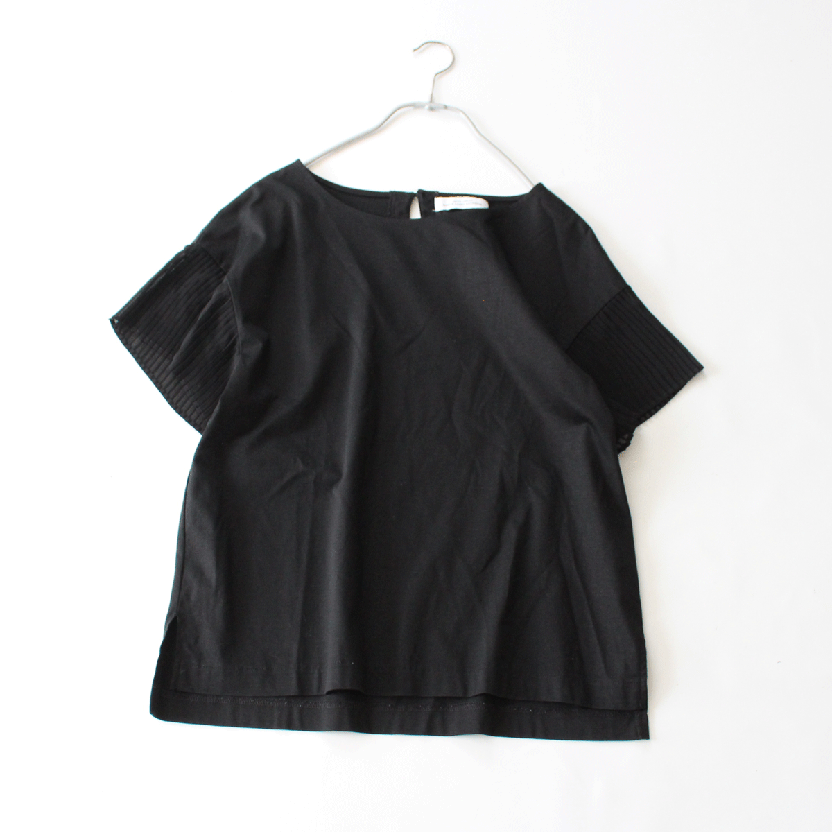 【送料185円～】GREEN LABEL RELAXINGユナイテッドアローズ★黒袖異素材プリーツ切り替えデザインプルオーバー★