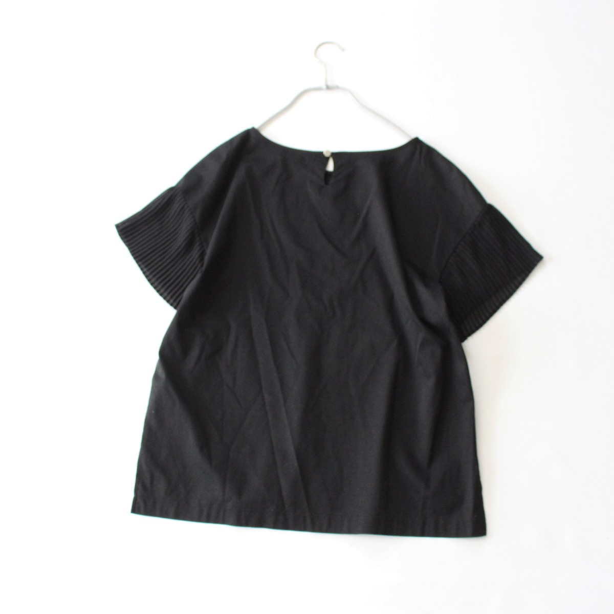 【送料185円～】GREEN LABEL RELAXINGユナイテッドアローズ★黒袖異素材プリーツ切り替えデザインプルオーバー★