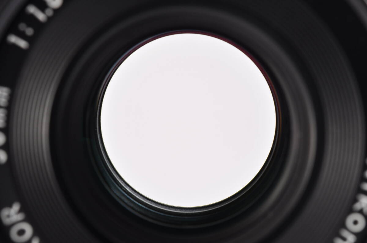 Nikon Ai-S NIKKOR 50mm F1.8　50/1:1.8　ニコン　AISニッコール　パンケーキレンズ　MFレンズ　#2239