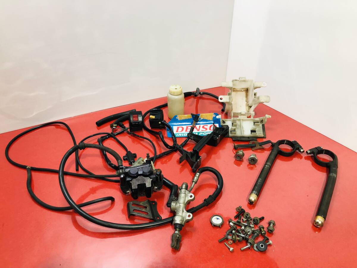  Suzuki RGV250 Gamma VJ22A оригинальный и т.п. суммировать комплект фактически работающий машина снят, но б/у товар отдельные ручки тормозные колодки суппорт и т.п. осмотр :Γ Wolf RG NSR TZR
