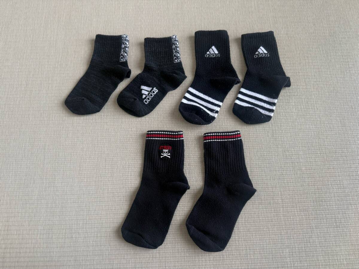 キッズ　ソックス　３足セット　adidas　STREET　19～21ｃｍ_画像1