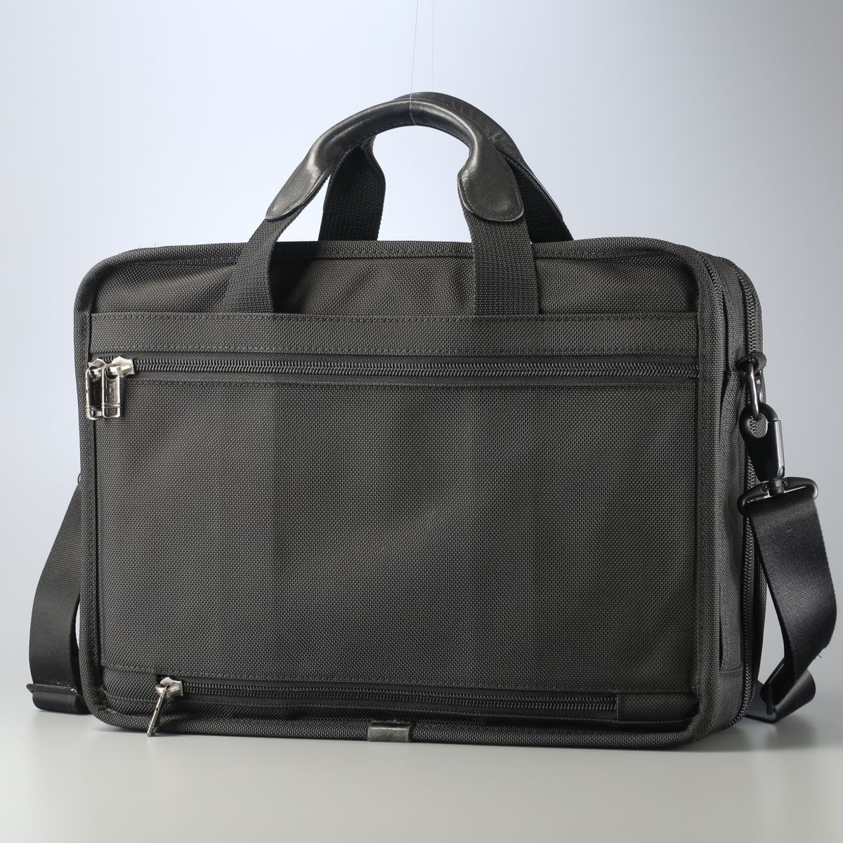 TI8576◎TUMI トゥミ 26141D4 ALPHA アルファ エクスパンダブル オーガナイザー ブリーフケース 2WAY ビジネスバッグ 鞄 黒 マチ拡張