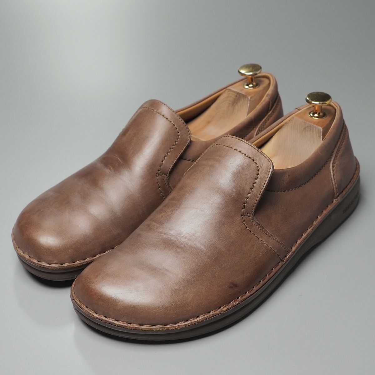 W3923//ドイツ制*ビルケンシュトック/BIRKENSTOCK*ナッシュビル/NASHVILLE /メンズ43/プレーントゥ/レザースリッポン/ローファー/革靴/茶