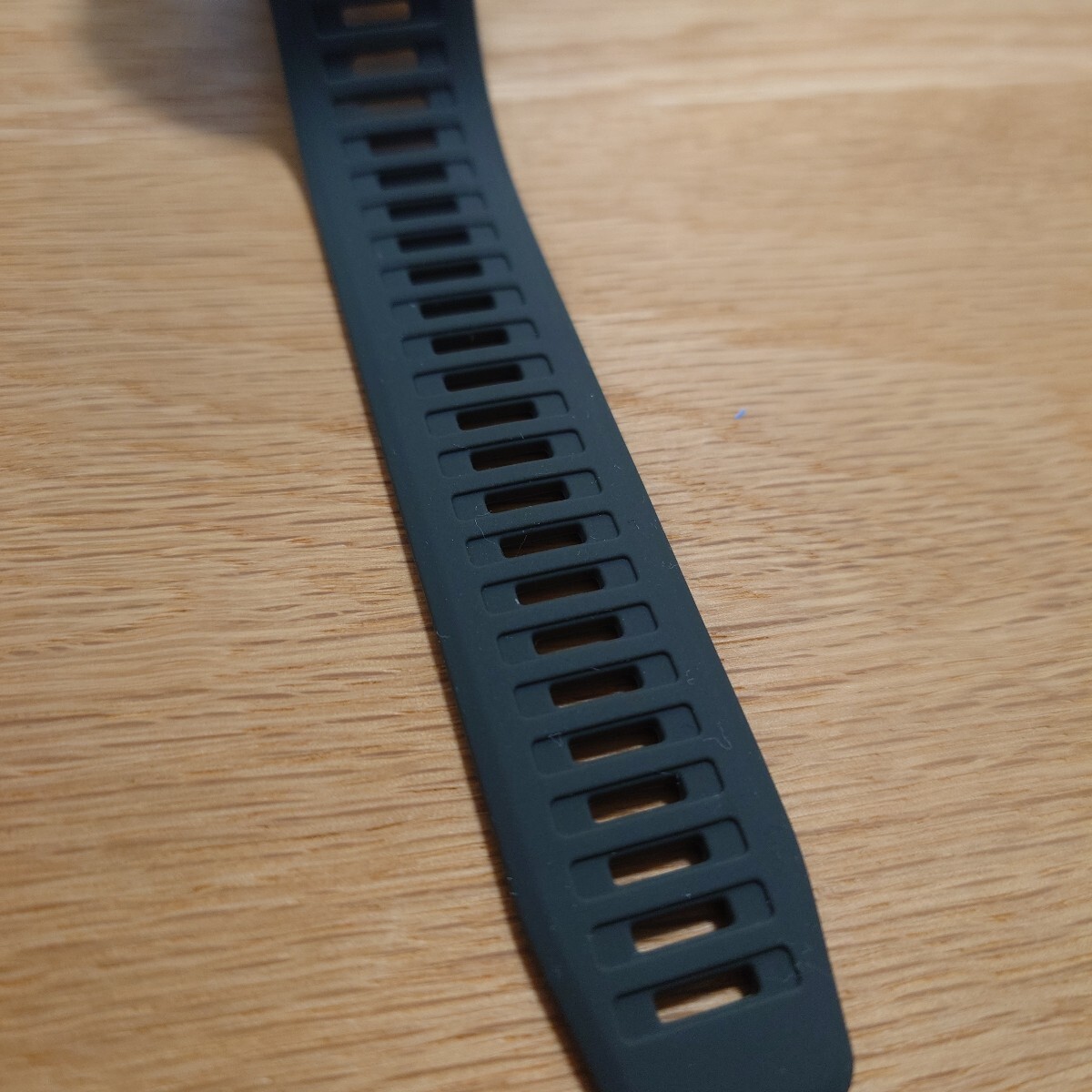 GARMIN instinct dual power tactical moss グリーン　中古