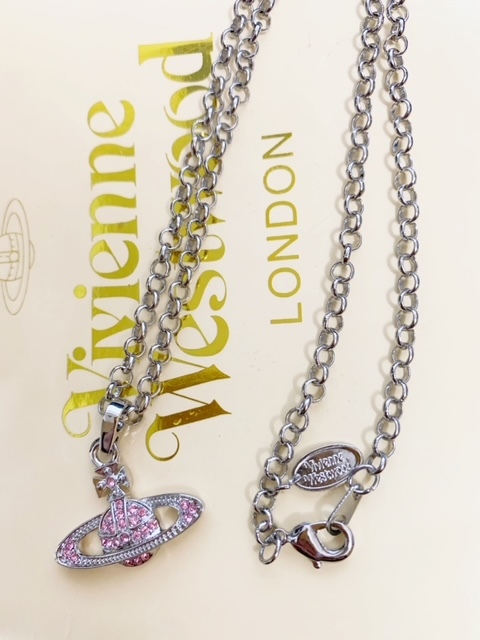  Vivienne Westwood колье розовый 