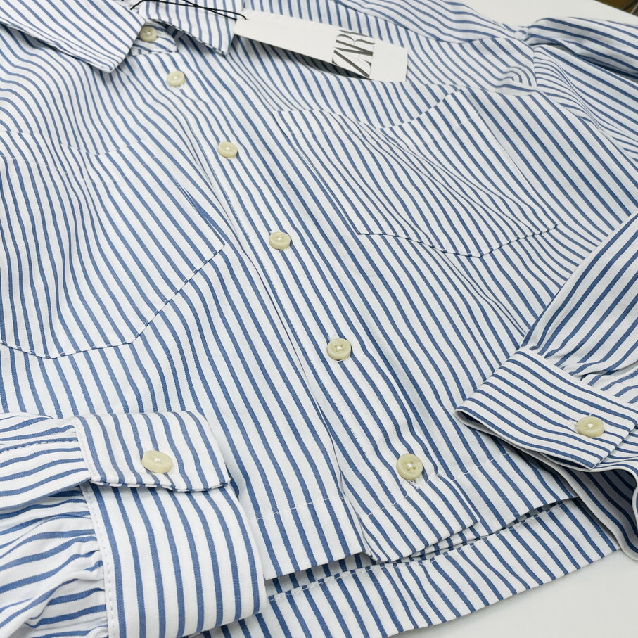 ZARA /XS/ ストライプ 長袖シャツ ショート丈 トップス レディース タグ付き カジュアル 通勤ブルーホワイト 大人可愛い生地コットン ザラ