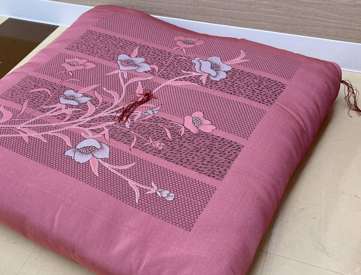 i3242N 和風(fēng)座布団 5枚セット 刺繍 花柄 ピンク色 720-611 yasuragi 座布団カバー 5點(diǎn) 麻混刺繍 未使用 ホワイト NO.8-254 収納ケース 