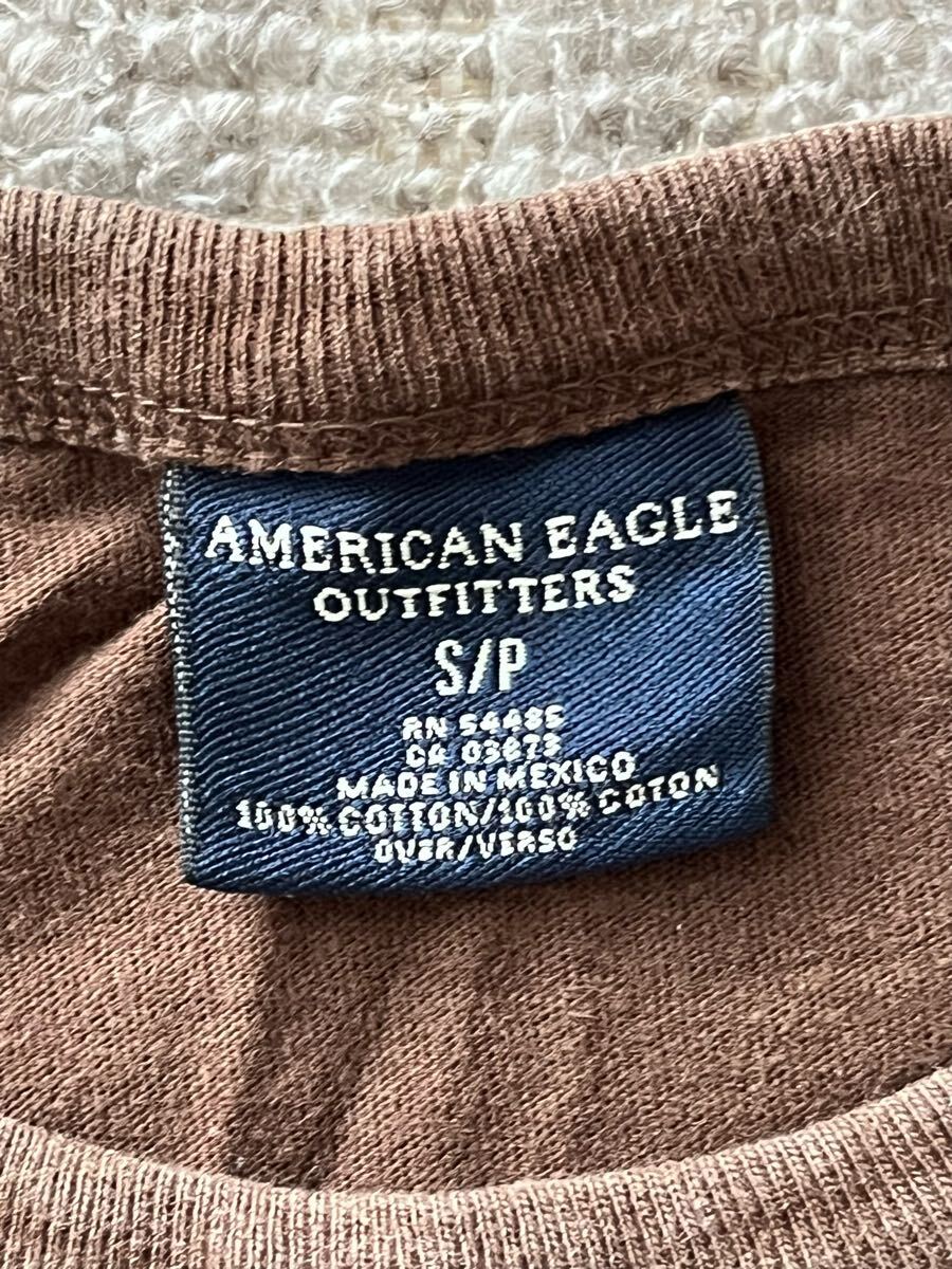 AMERICAN EAGLE OUTFITTERS アメリカンイーグルアウトフィッターズ ロンT 長袖Tシャツ