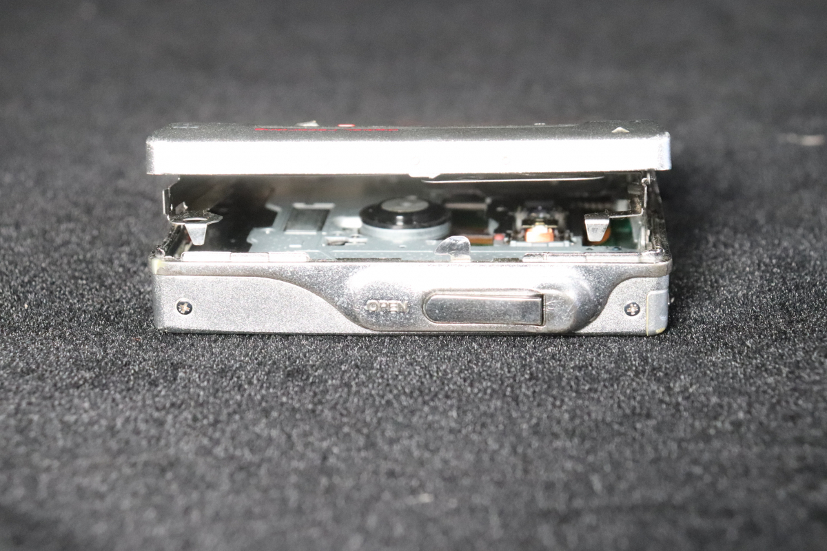 SONY ソニー MZ-R900 ウォークマン ポータブル MDプレーヤー オーディオ機(jī)器_LFE_C0617-F020