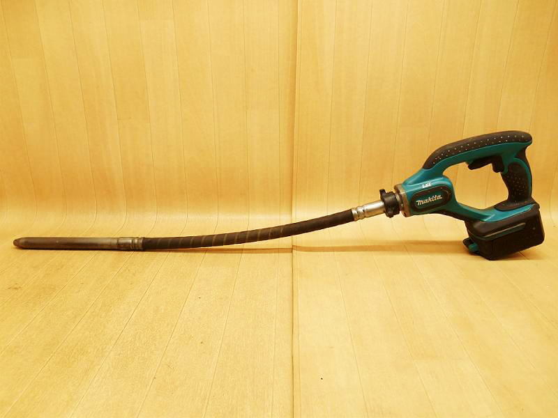 マキタ　VR350D バイブレーター　生コン等に コンクリートバイブレーターの特長・選び方を解説 | ビルディマガジン