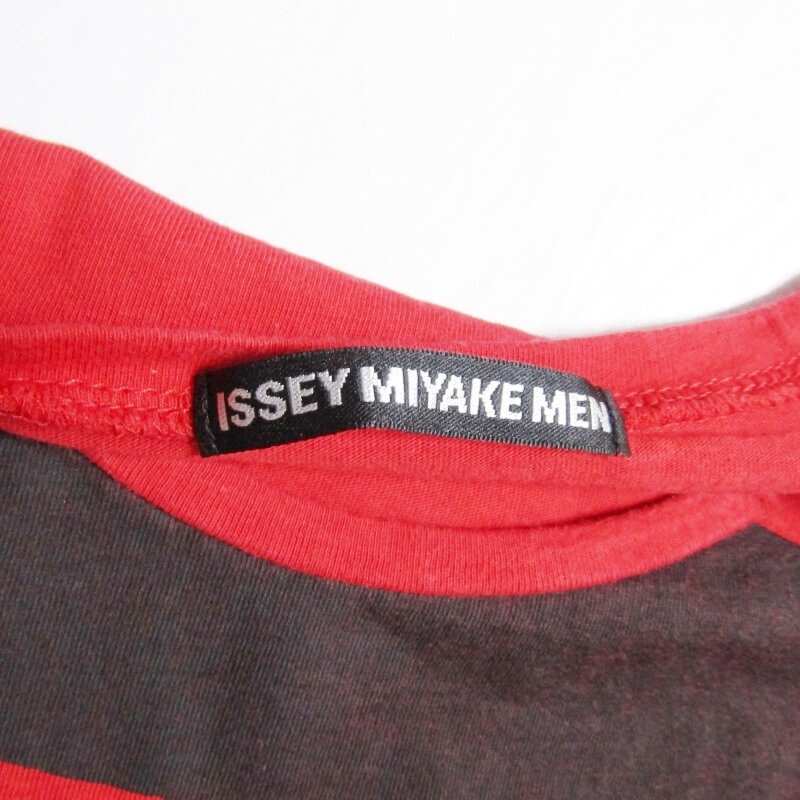 ISSEY MIYAKE MEN イッセイミヤケ 半袖Tシャツ ME23JK472 総柄 日本制 プリント Tee レッド 2 27110093