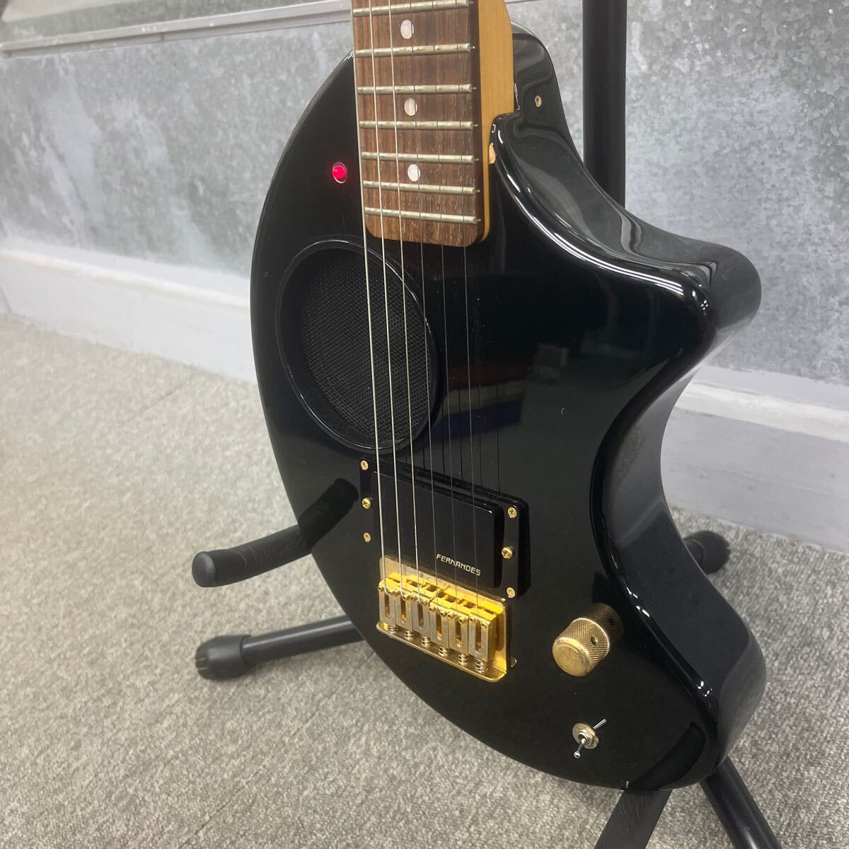 FERNANDES Fernandes ZO-3.. san гитара электрогитара выход звука проверка settled 