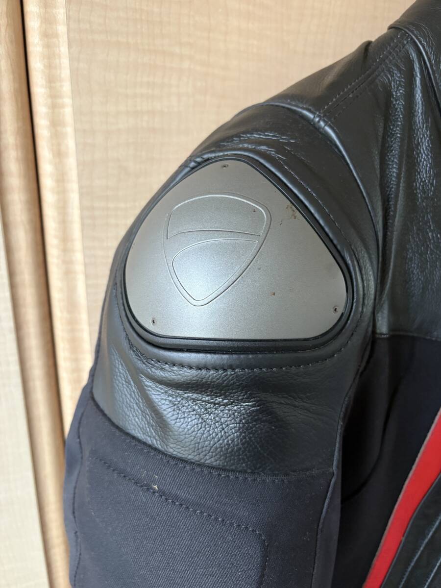 DUCATI ダイネーゼ　レザージャケット　54