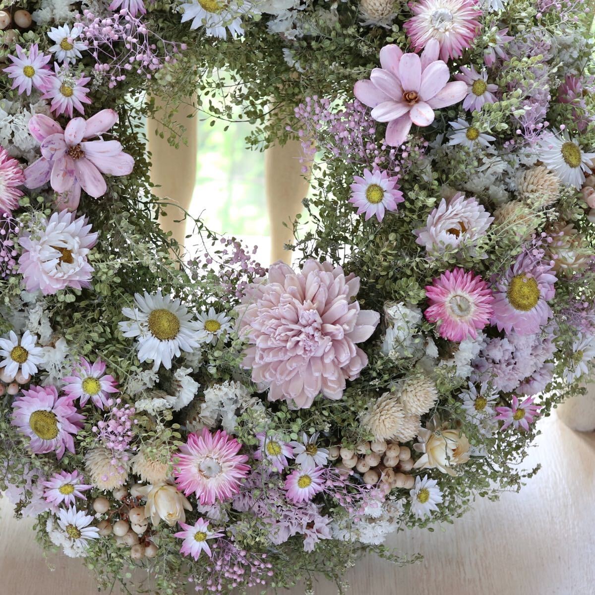 *kashun* (35cm) ハンドメイド パステルピンクの淡いお花畑リース/ドライフラワー/誕生日プレゼント/開店祝い/初夏/サマー