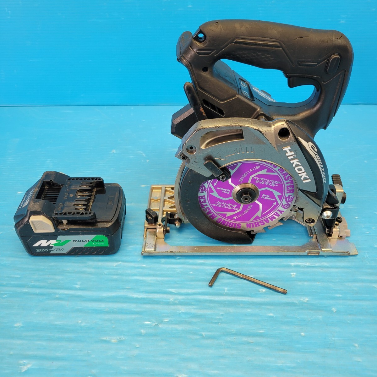 14★送料無(wú)料!★ハイコーキ 125mmコードレス丸のこ C18DBL +バッテリ×1 中古動(dòng)作品 ●★●★●★●