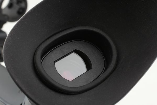 SONY HDR-AX2000 業(yè)務(wù)用 デジタルビデオカメラ ハンディカム バッテリー 充電器 セット ソニー 中古 送料無(wú)料 ジャンク 00317