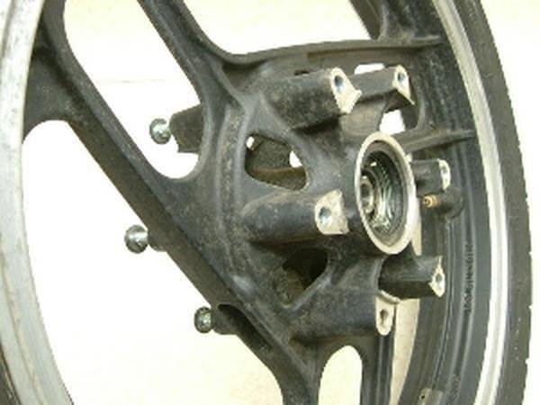 GA0181 FZ250フェザー フロントホイール?タイヤ 1HX-0183