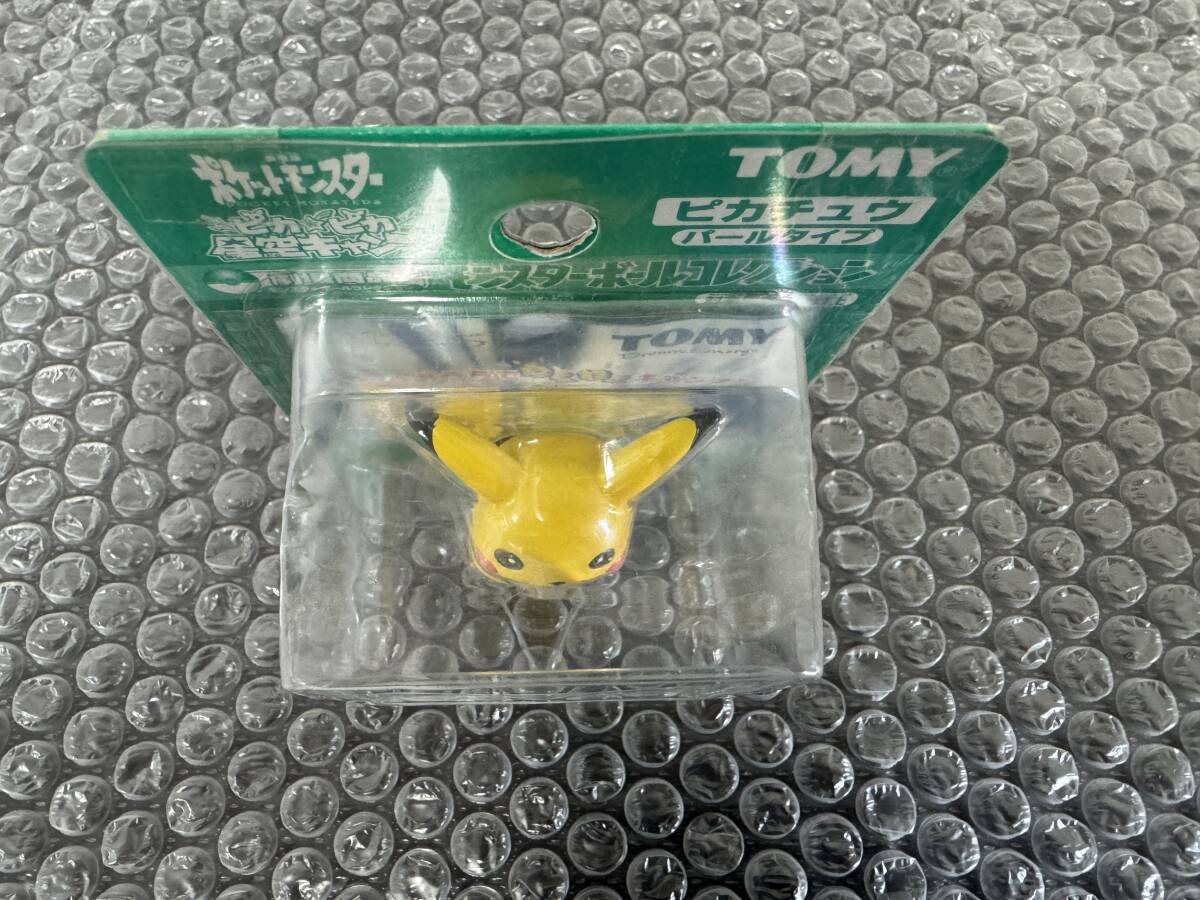 新品未開封・初期モンコレ】劇場限定 モンコレ ピカチュウ