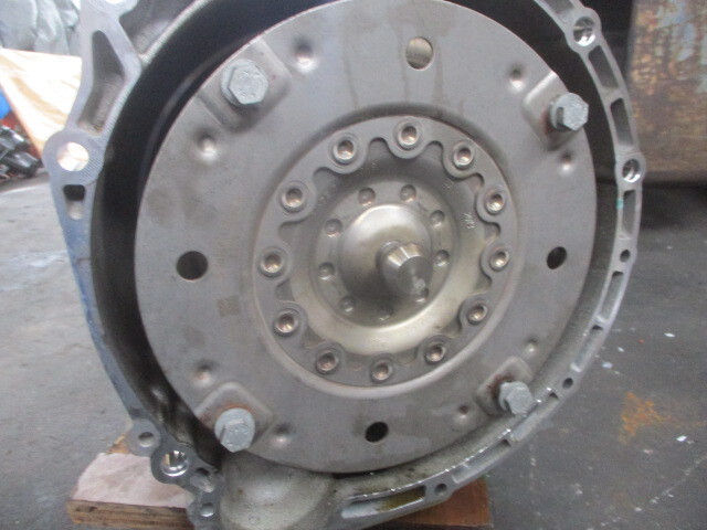 BMW 5シリーズ F11 523d LDA-MX20 オートマチックトランスミッション 24008684763 ＊個人宅配送不可＊_画像3