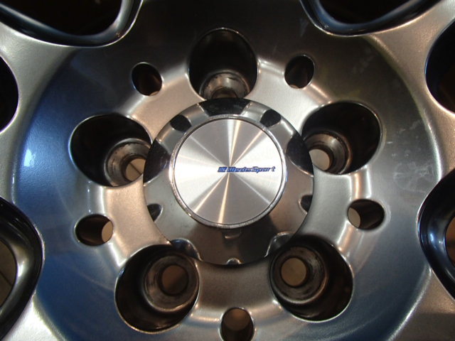 中古2本 軽量 ウェッズ ウェッズスポーツ SA25R 8.5J 18in IS45 PCD100 5H オマケタイヤ 225/40R18 BRZ 86 フロント履き リア履き_画像3