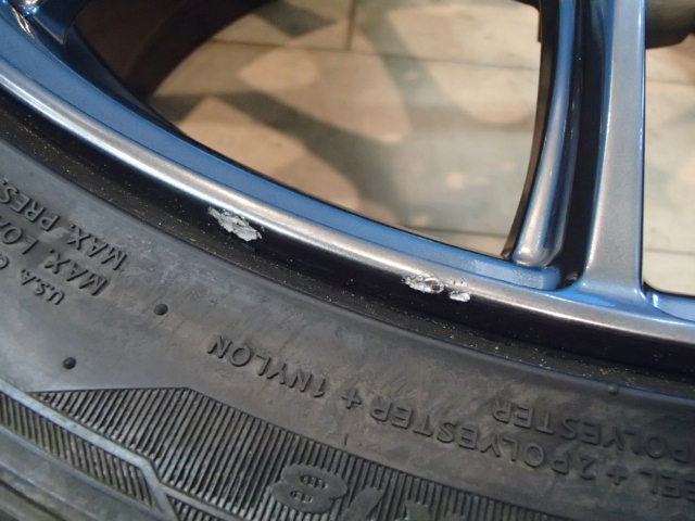 中古2本 軽量 ウェッズ ウェッズスポーツ SA25R 8.5J 18in IS45 PCD100 5H オマケタイヤ 225/40R18 BRZ 86 フロント履き リア履き_画像6