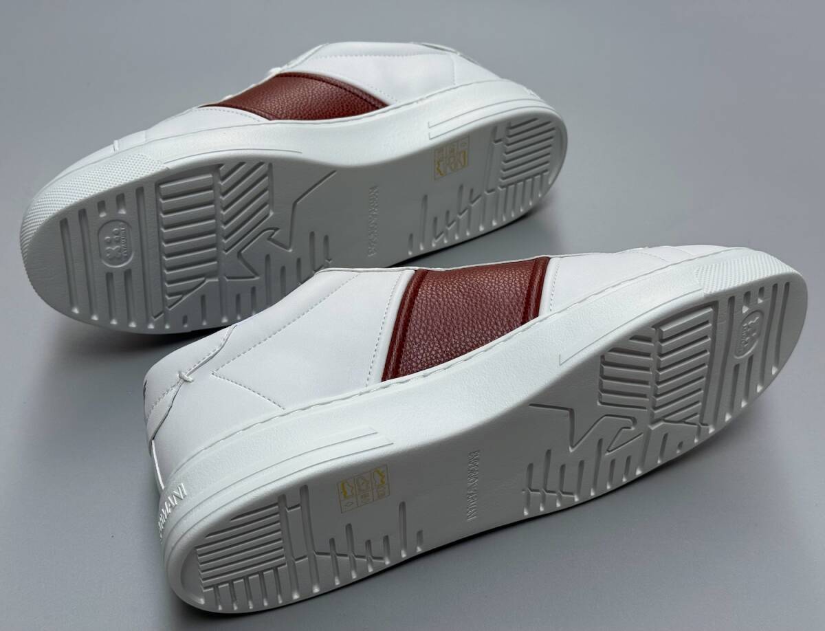 ◆モデル出品◆新品 27.0cm エンポリオアルマーニ レザースニーカー ホワイト×ボルドー 高品質(zhì)高級靴 メンズ 箱付き EMPORIO ARMANI 白