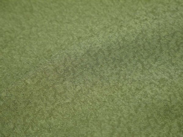 【KIRUKIRU】新古品 色無地 著物 反物 著尺 正絹 緑 黃緑 オリーブ色 呉服 和裁 古布 生地 材料 リメイク 人形細工 ハンドメイド 手蕓
