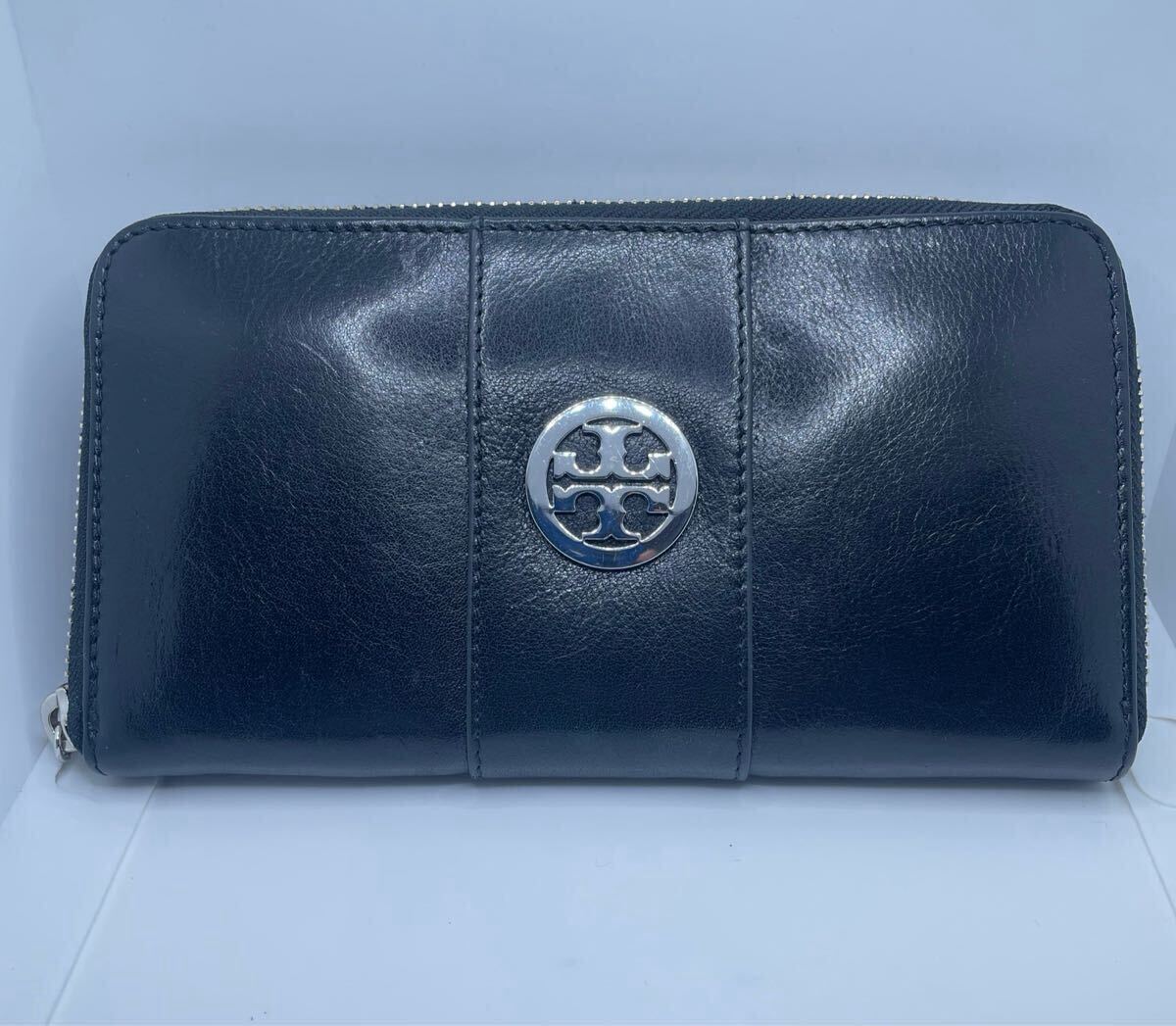 【美品】TORY BURCH トリーバーチ ラウンドファスナー 長財布 ブラック 黒 レディース 