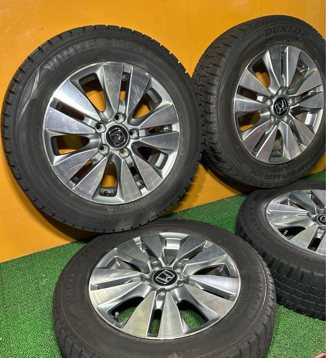 * зимний 205/60R16 92Q DUNLOP WINTER MAXX * Honda оригинальный [16×6.0J +50 PCD:114.3×5H диаметр втулки :62mm]* Step WGN и т.д. 