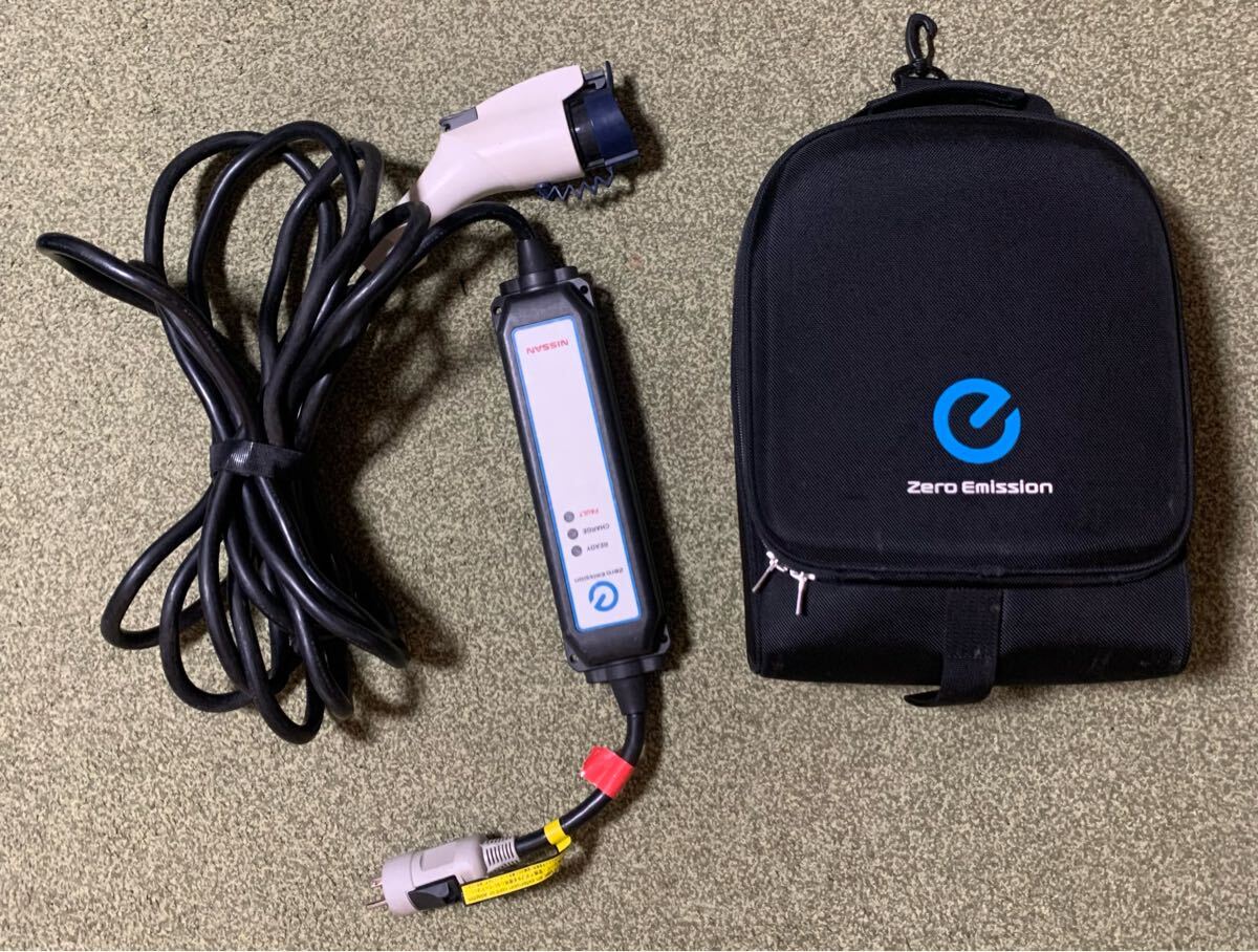 NISSAN LEAF リーフ 充電ケーブル ZERO EMISSION NO.29690 3NK0A