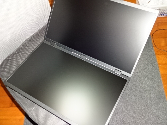 中古デュアル モバイルモニター 18.5インチ モバイルモニター2畫面 EVICIV 100%sRGB FHD1080p