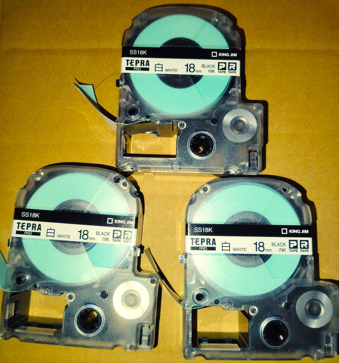 SS18K 3個セット TEPRA PRO【純正/新品未開封/ご希望個数】白(WHITE) 18mm キングジム(KING JIM) テプラ カートリッジ ラベル_画像1