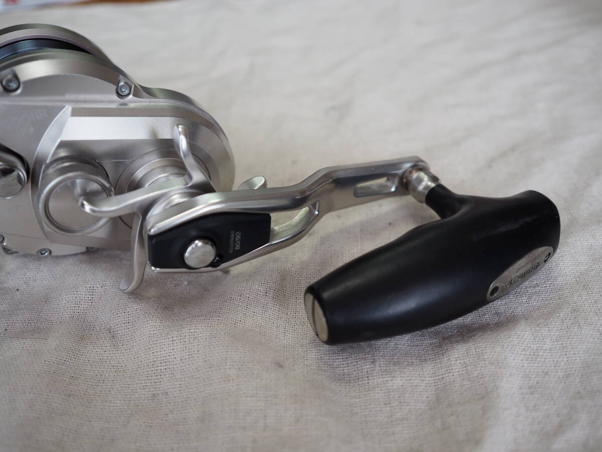 ??美品　シマノ 17 オシアジガー 2000NRHG　日本制??