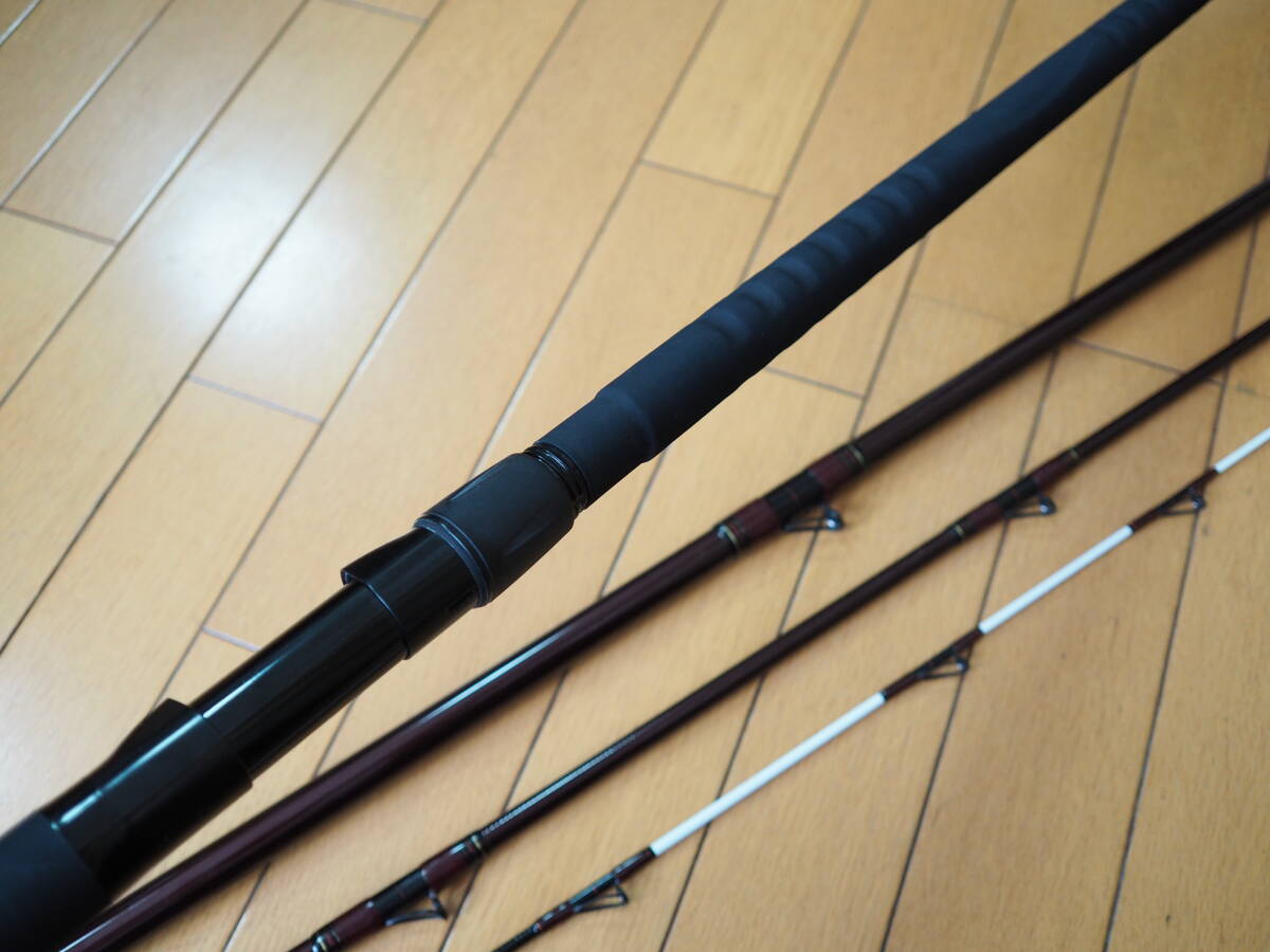 ??美品　ダイワ　剛海　MH484　石鯛　并継　日本制??