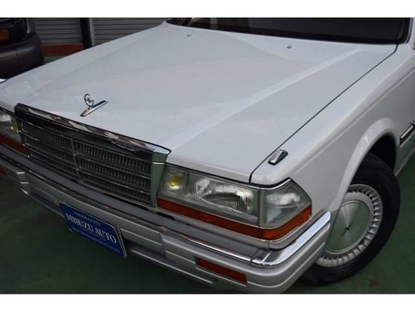 グロリアワゴン 2.0 V20E SGL 7人乗り ナルディハンドル 純正ノーマル車