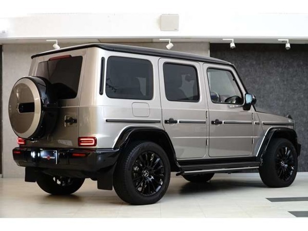 Gクラス G400d AMGライン ディーゼルターボ 4WD Manufaktur Edition 電動(dòng)ステップ 特別仕様