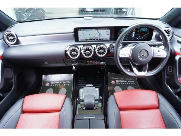 CLAクラス CLA200d AMGライン ディーゼルターボ ユーザー買取レザーシートパノラマルーフ