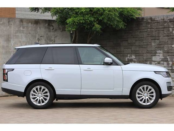 レンジローバー ヴォーグ (PHEV 404PS) 4WD ドライバーアシストP 茶革 ピクセルLED