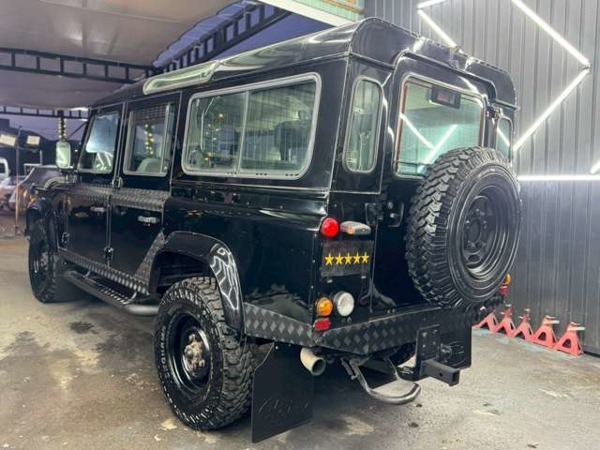 ディフェンダー 110 4WD 正規(guī)D車 Td5型 直5 TurboDiesel サイドステップ スコップ アルミプレート