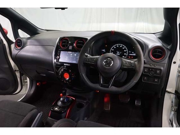 ノート 1.2 e-POWER NISMO TVナビ 360度カメラ エマブレ 后期 禁煙車