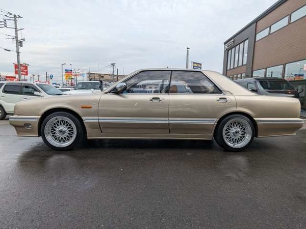 シーマ 3.0 タイプII リミテッド インパル731S仕様　フジツボマフラー