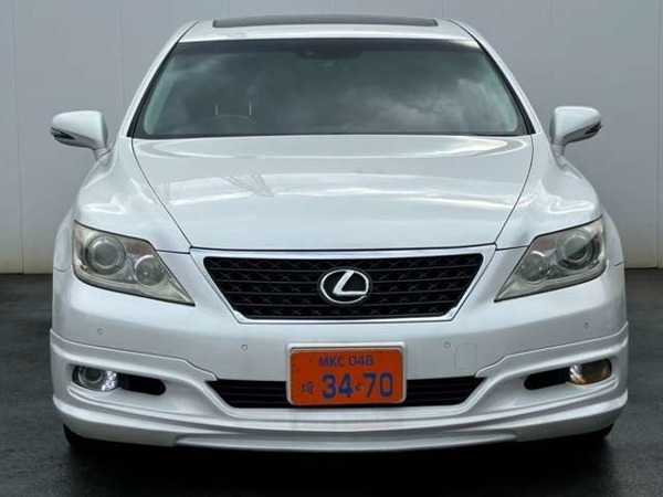 LS 460 バージョンSZ Iパッケージ WALD20インチ　エアロ　サンルーフ