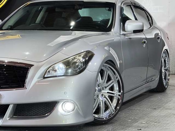 フーガ 3.7 370GT タイプS フルタップ車高調(diào) 鍛造21インチ エアロ